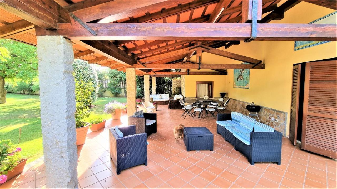 Villa Cecilia Sul Lago Fronte Mare 스펠론가 외부 사진