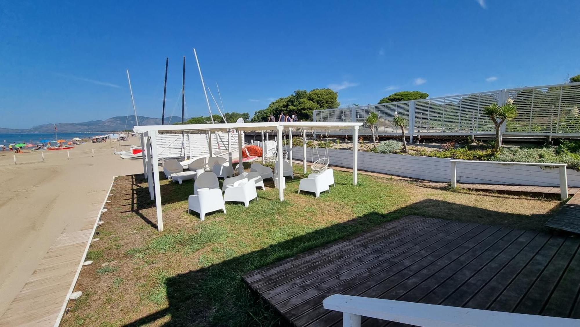 Villa Cecilia Sul Lago Fronte Mare 스펠론가 외부 사진